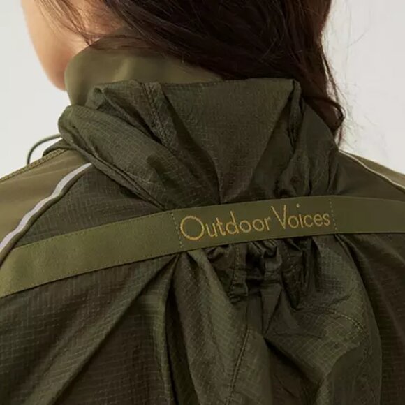 NWT Outdoor Voices FrostKnit Hooded Green Running Jacket - Picture 4 of 16